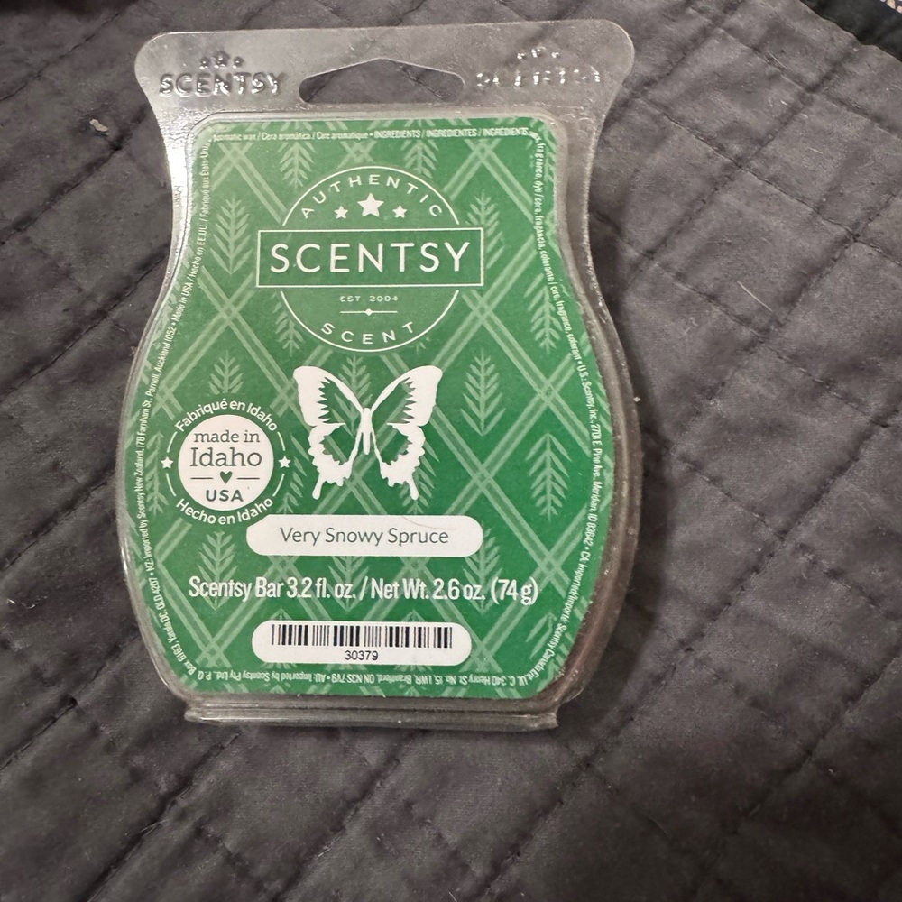Scentsy Very Snowy Spruce Scent Bar - Green